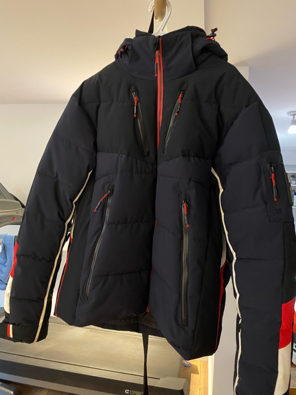 Lutha Men's Black Puffer Jacket with Red Zipper Pull